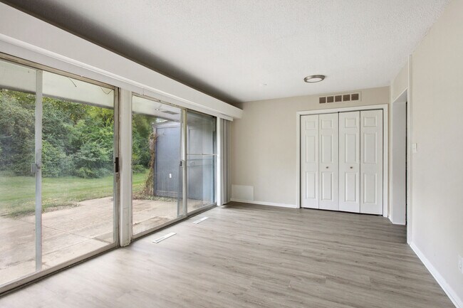 Rock Ridge Ranch Apartments