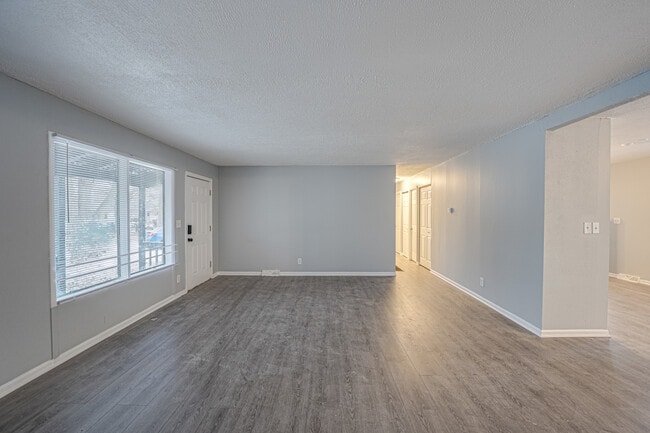 Photo - 2932 Cameron Ave