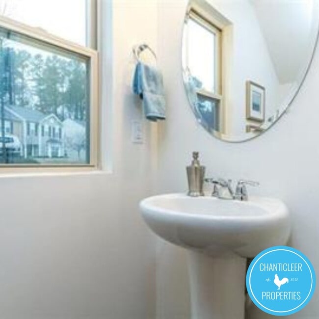 Photo - 11 Belhaven Dr Townhome
