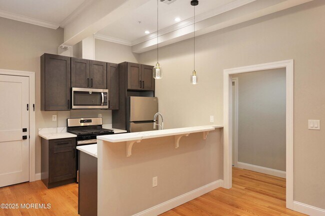 Photo - 14 W Front St Unit 2F