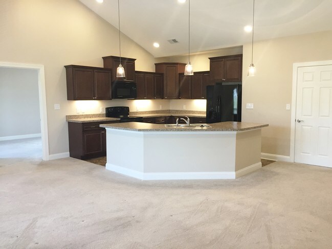 Photo - Gables East Condominiums