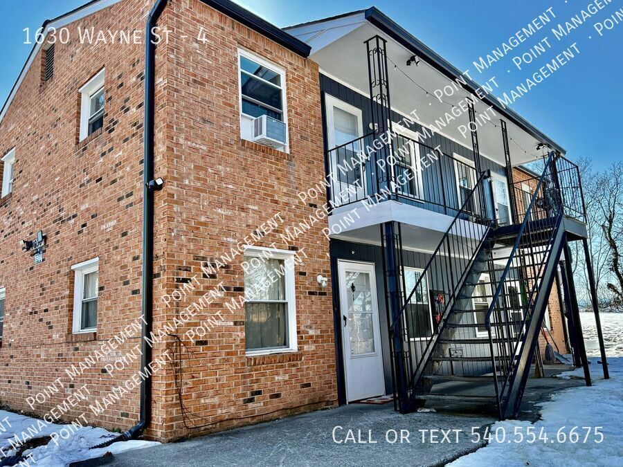 Photo - 1630 Wayne St NE Unit 4