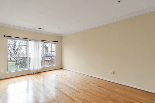 Photo - Beautiful 1 Bedroom 1 Bathroom Condo In Mu...