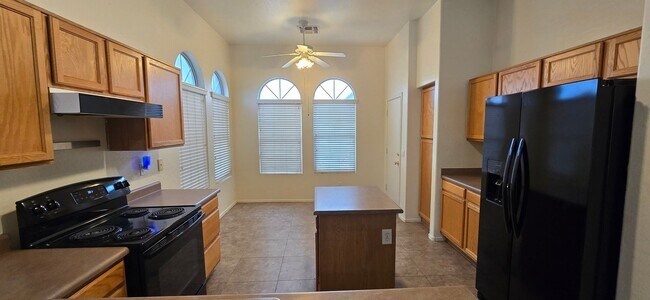Photo - 10936 W Vista Ave