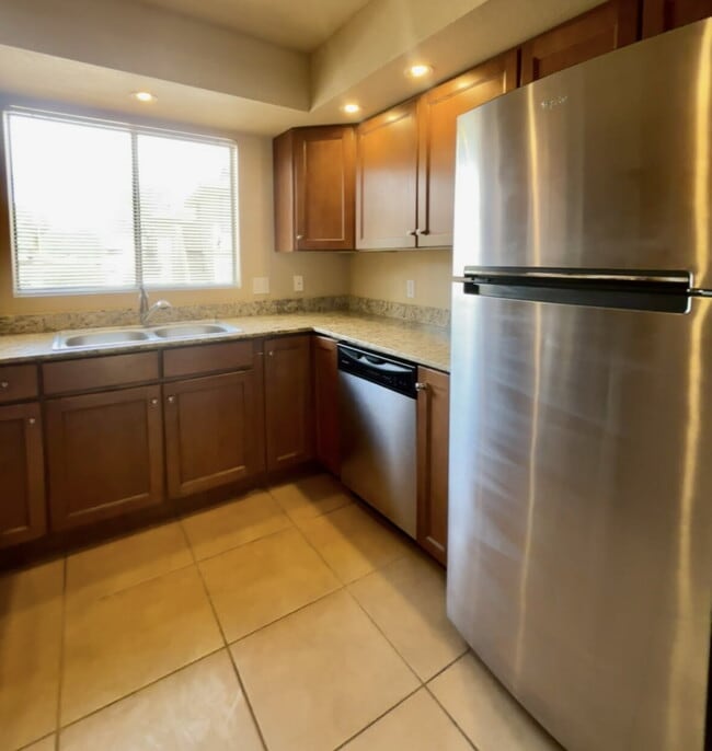Photo - "Discover Modern Comfort: 2-Bed, 2-Bath in Tucsons Foothills “ Unit 5103