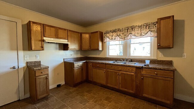 Photo - 2621 Dr Carver Rd