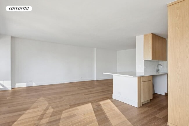 Photo - 501 E 87th St