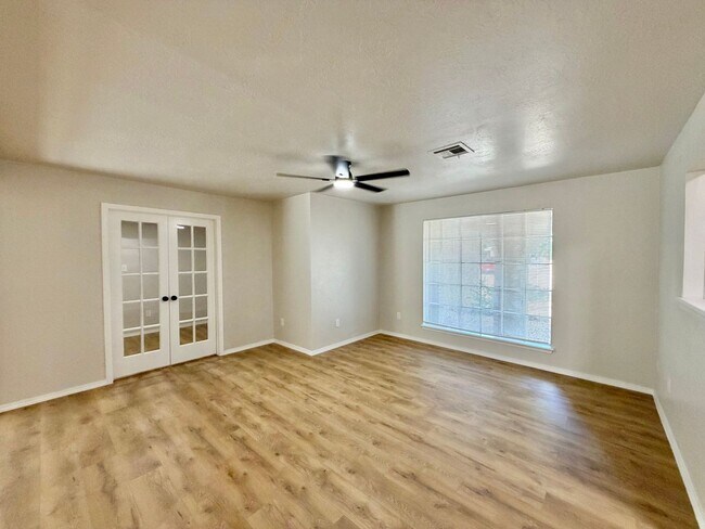 119 SW 75th St