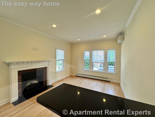 Photo - 65 Langdon St Unidad #2