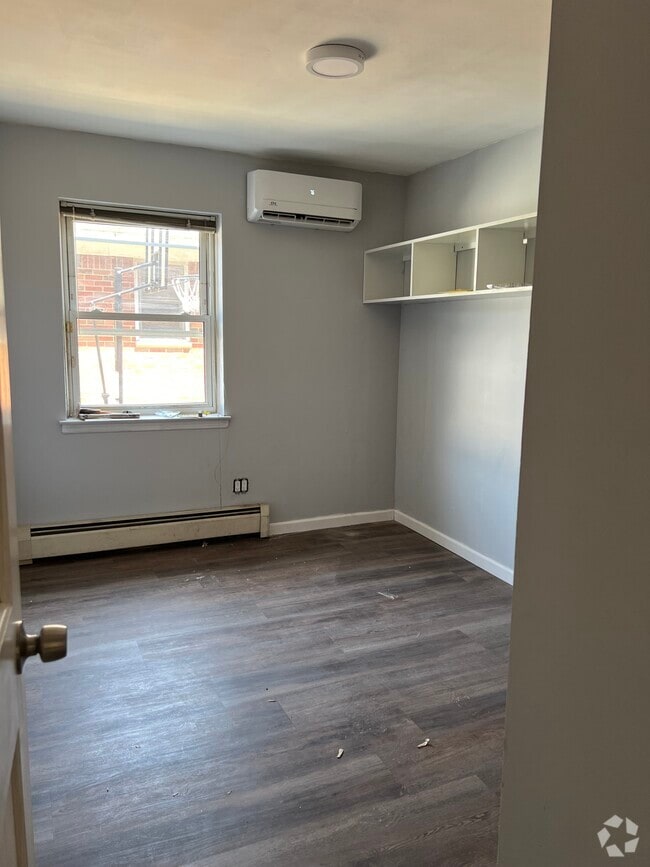 Building Photo - 130-25-125 58th Ave Rental