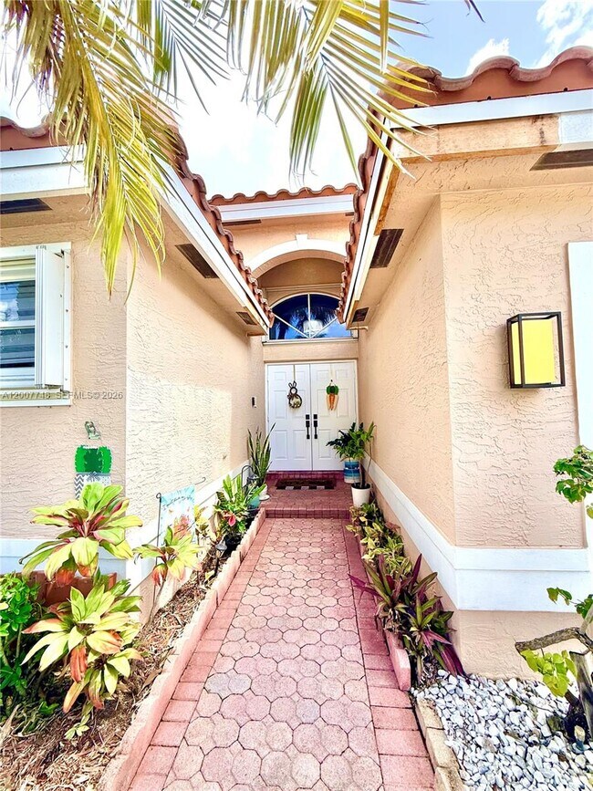 Photo - 3221 SW 173rd Terrace