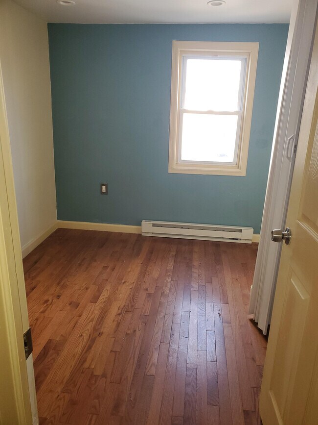 Photo - 2146 N Reese St