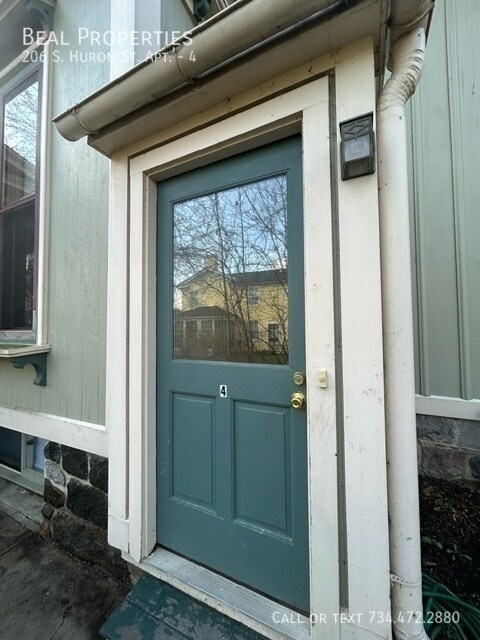 Photo - 206 S Huron St Unidad 4