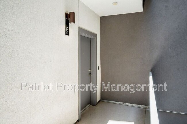 Photo - 1130 N 2nd St