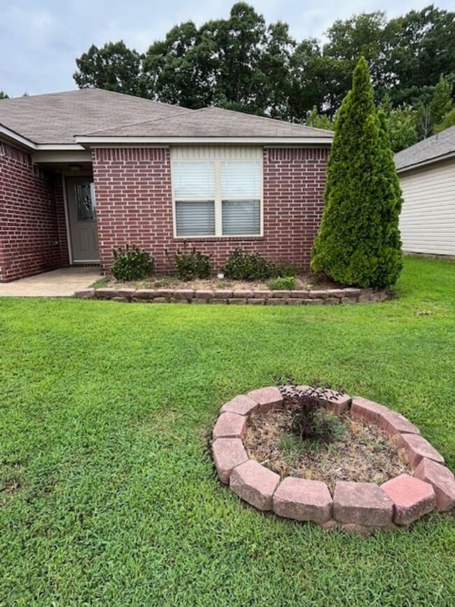 Photo - 2720 Brighton Pl