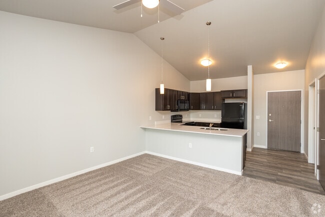 1BR, 1BA - 860SF - Living Room