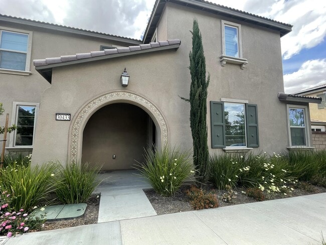 Building Photo - 30433 Village Knoll Dr Rental