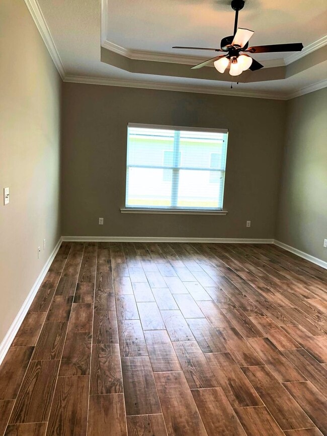 Photo - 3/2 with landscaping included!