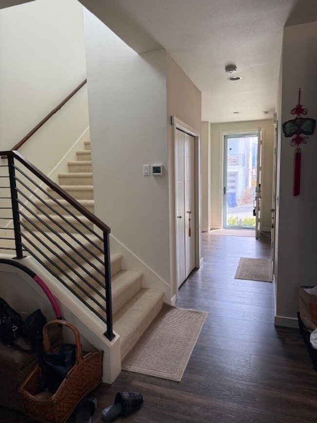 Photo - 3Bd/2.25Ba Lynnwood Townhouse