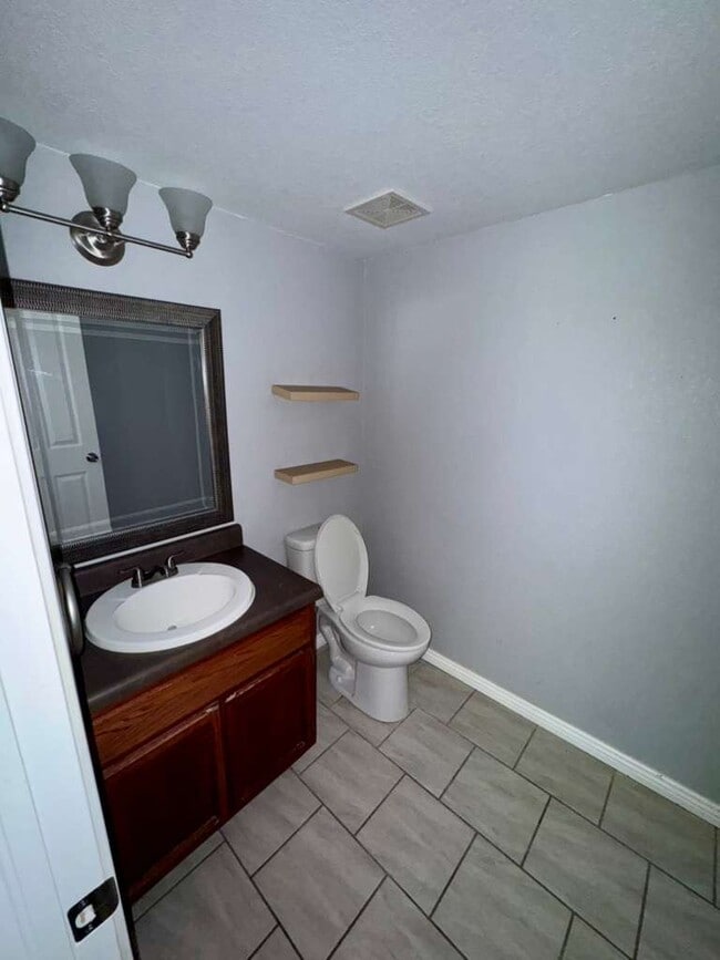 Photo - 2817 Talking Rock Pl