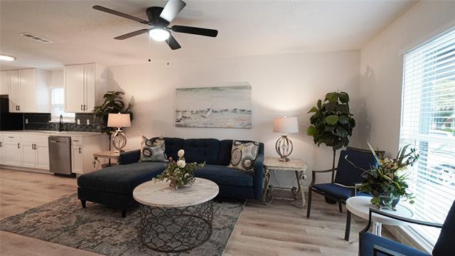 Photo - 6408 Locust St