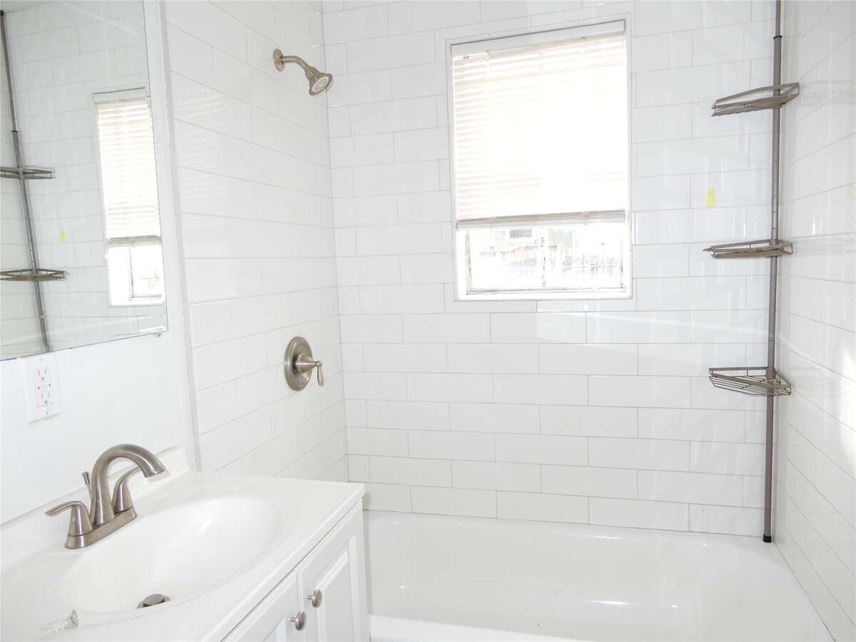 Photo - 3806 Lelia St