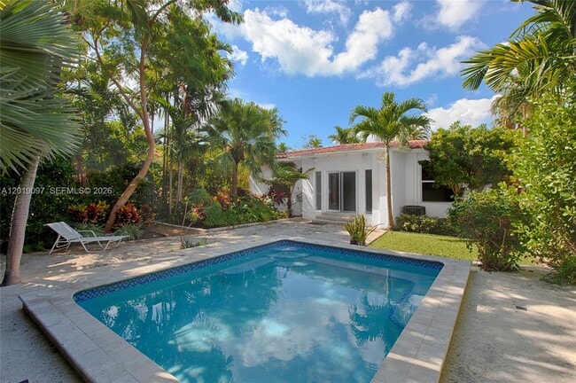 Photo - 745 Lakeview Dr