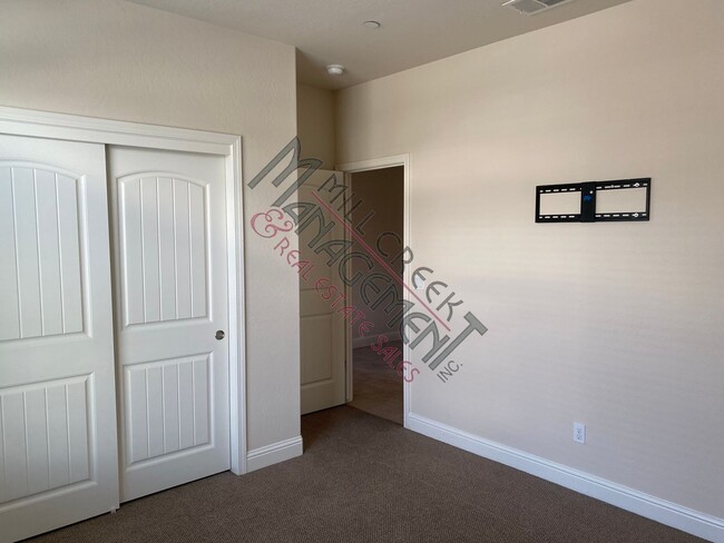 Photo - Beautiful 3 bedroom/2 bath home in northwe...
