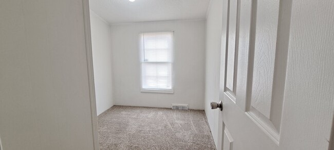 Photo - 207 Princeton Rd