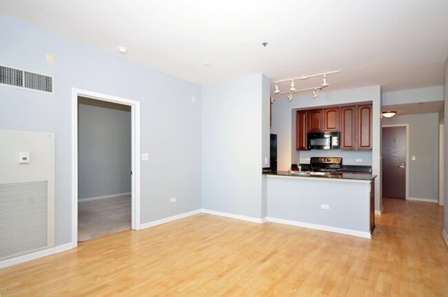 Building Photo - 1255 S State St Unit 1909 Rental