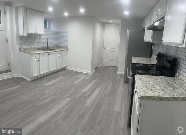 Building Photo - 111 E 38th St Unit 1 Rental