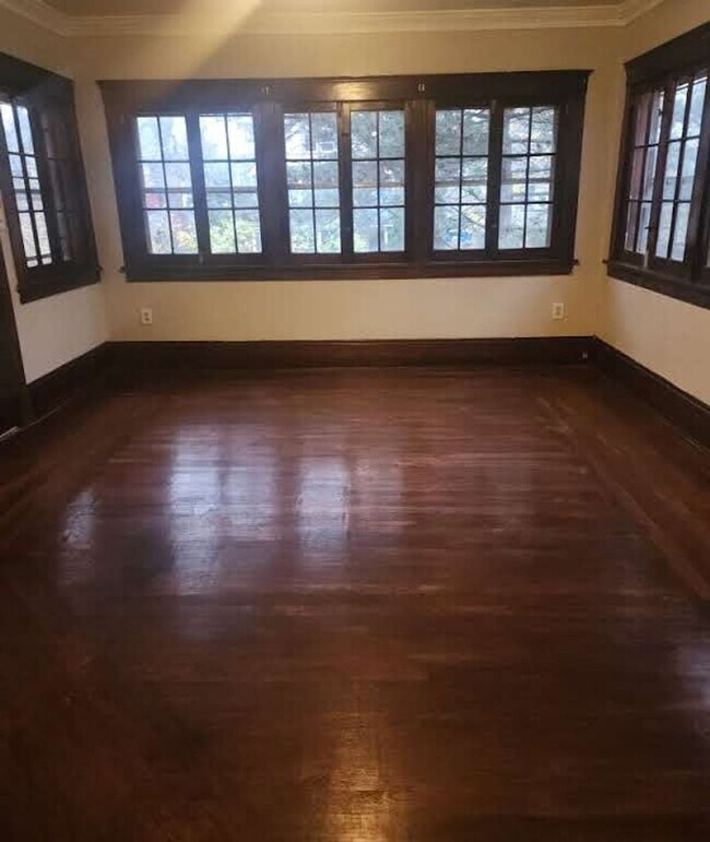 Photo - Zomorodi W111 Unidad 2