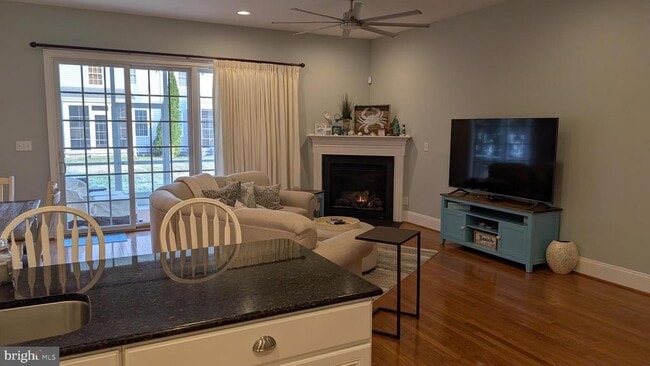 Photo - 36400 Warwick Dr