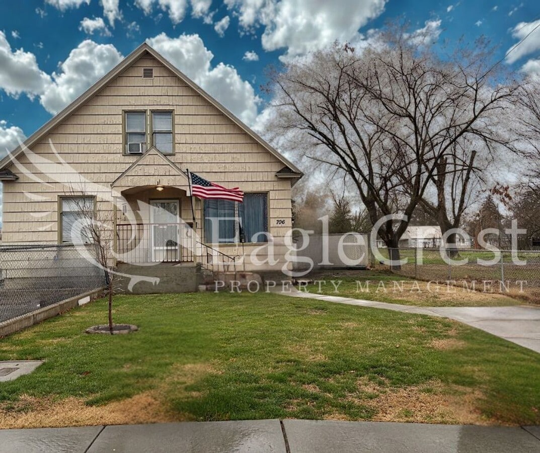 706/708SCollege - 706/708SCollege Unit A