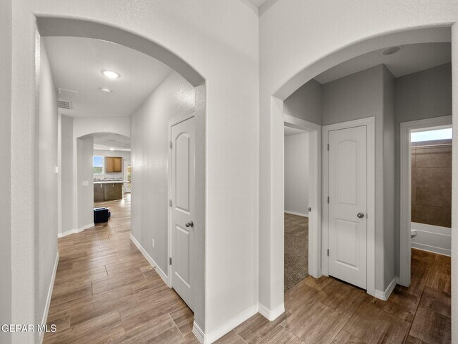 Photo - 5916 Hidden Acres Dr