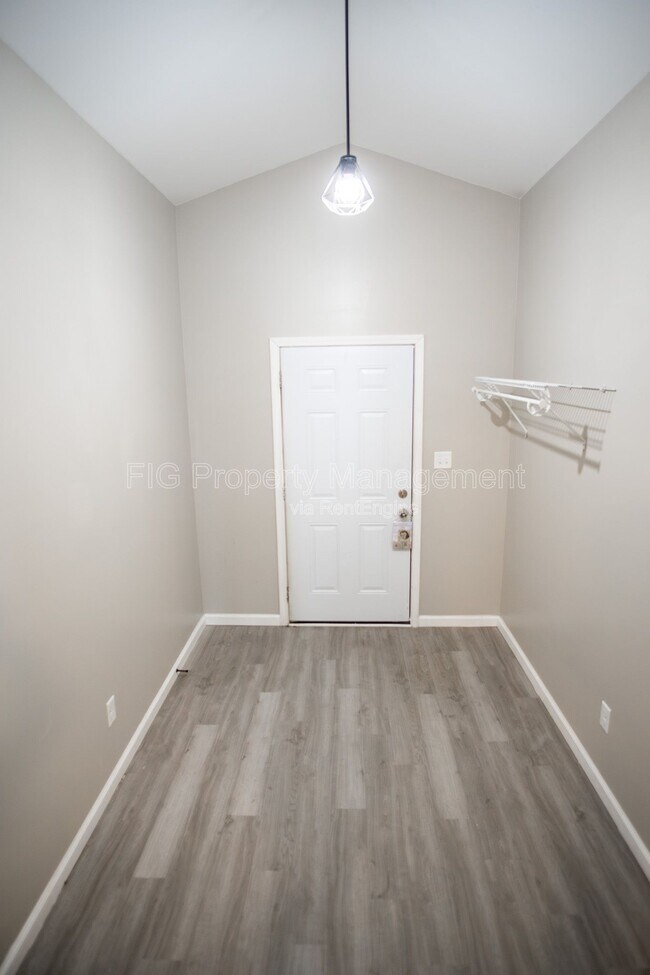 Photo - 2453 E 5th Ave Unit 2
