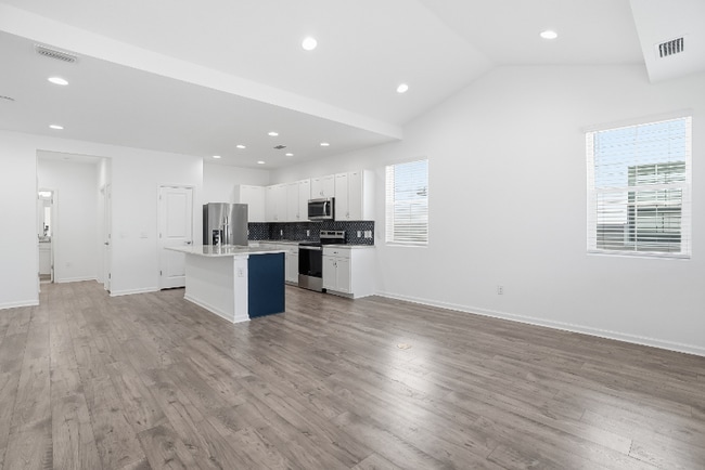 Photo - 8632 Tropics Ave