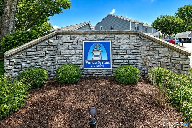 Building Photo - 106 Ferry Ct Unit 106