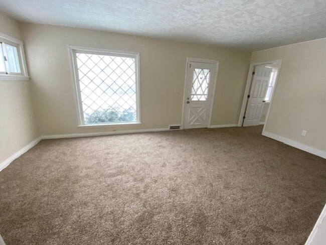 Photo - Cozy West Akron Ranch w/ Finished Basement & Garage