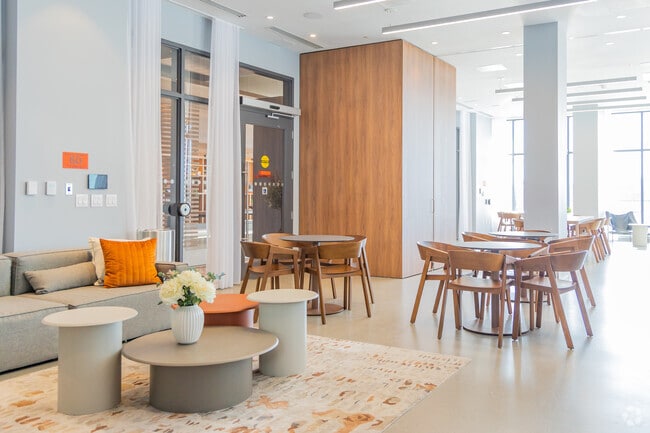 Party Room - Uniti