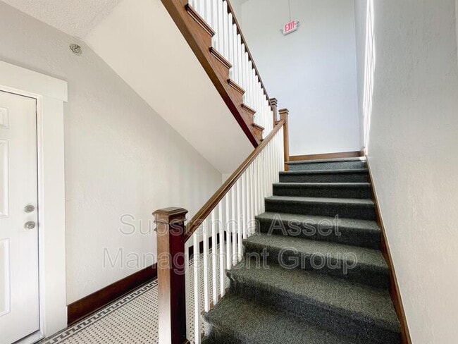 Photo - 727 Culbertson Dr