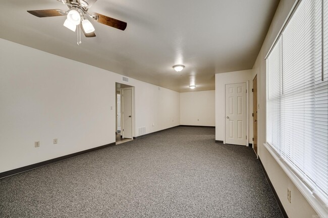 Photo - 300 W Harding St Unit 312