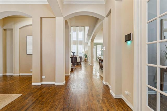 112 Chatfield Dr