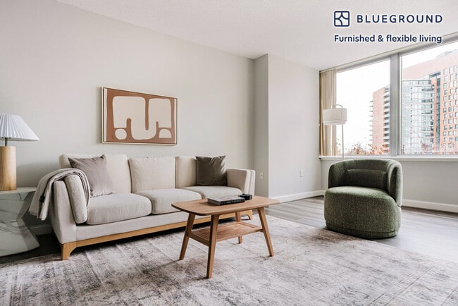 Photo - 4835 Cordell Ave Unidad FL6-ID1221