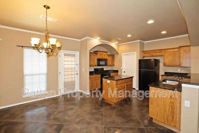 Photo - 7108 Beeson St