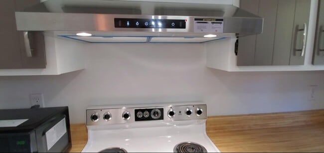 Photo - 352 Opequon Ave