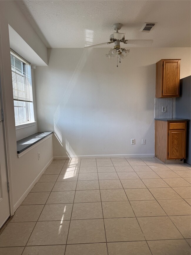 Photo - 16930 Blue Mist Cir
