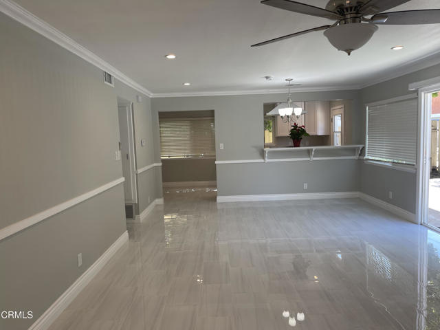 Photo - 912 Sandpiper Ct Townhome