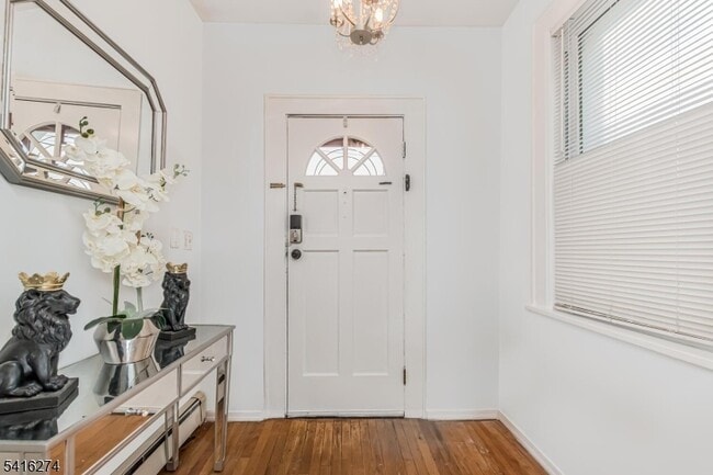 Photo - 57 Clinton Pl Unit 2