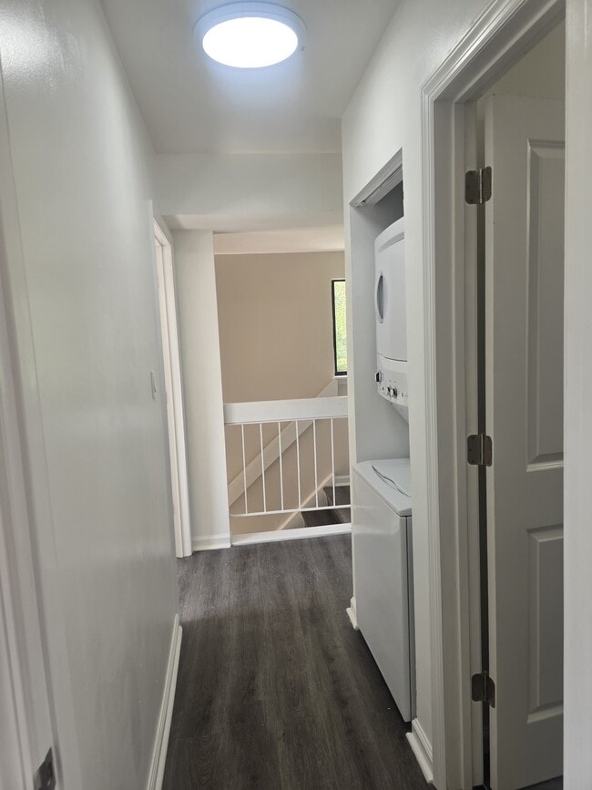 2427 Bayberry Ct Unit The Woodlands